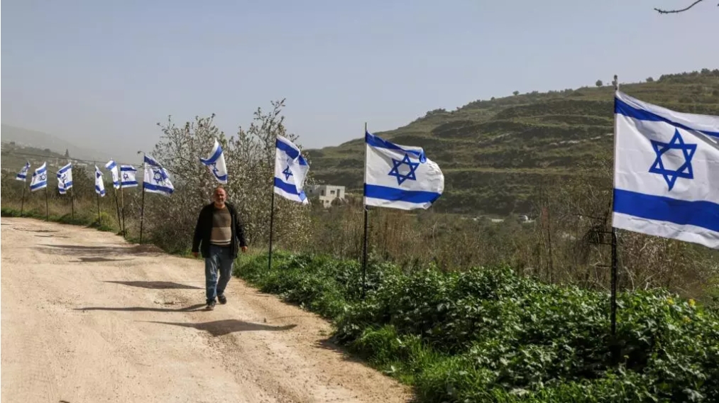 La Autoridad Palestina, Egipto y Catar condenan el plan israelí de "anexión" en Cisjordania
