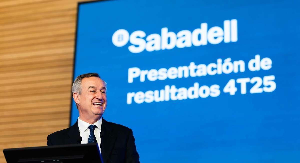 González-Bueno: "El elemento sorpresa en el relevo tiene la ventaja de que no vaya a haber ninguna parálisis en Sabadell"
