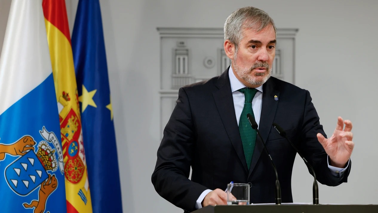Clavijo rechaza que el crucero afectado por hantavirus haga escala en Canarias y pide una "reunión urgente" con Sánchez
