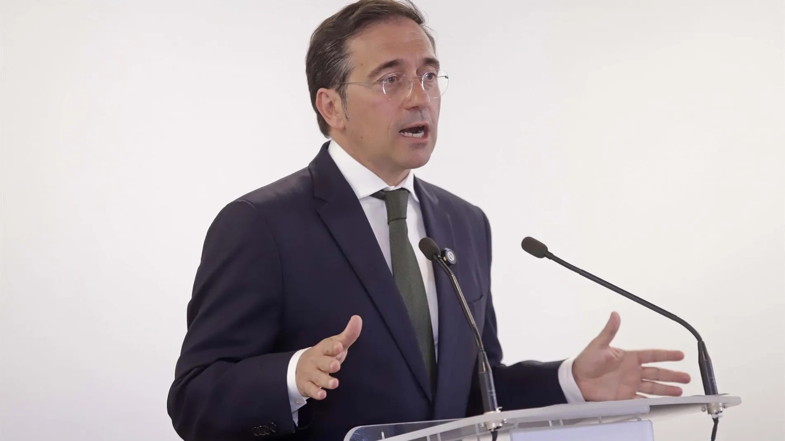El Gobierno descarta "completamente" participar en cualquier operación "de fuerza" para reabrir Ormuz
